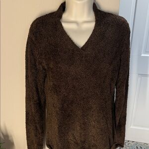 Croft & Barrow v-neck fuzzy sweater